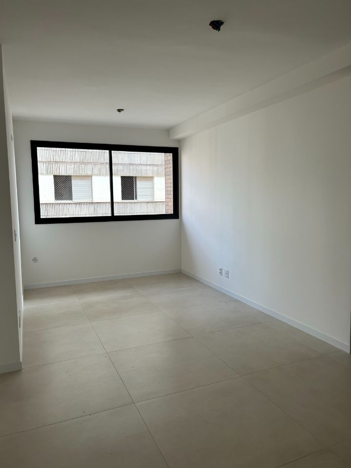 Apartamento à venda com 2 quartos, 68m² - Foto 22