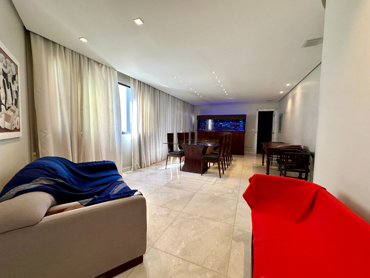 Apartamento à venda com 4 quartos, 210m² - Foto 3