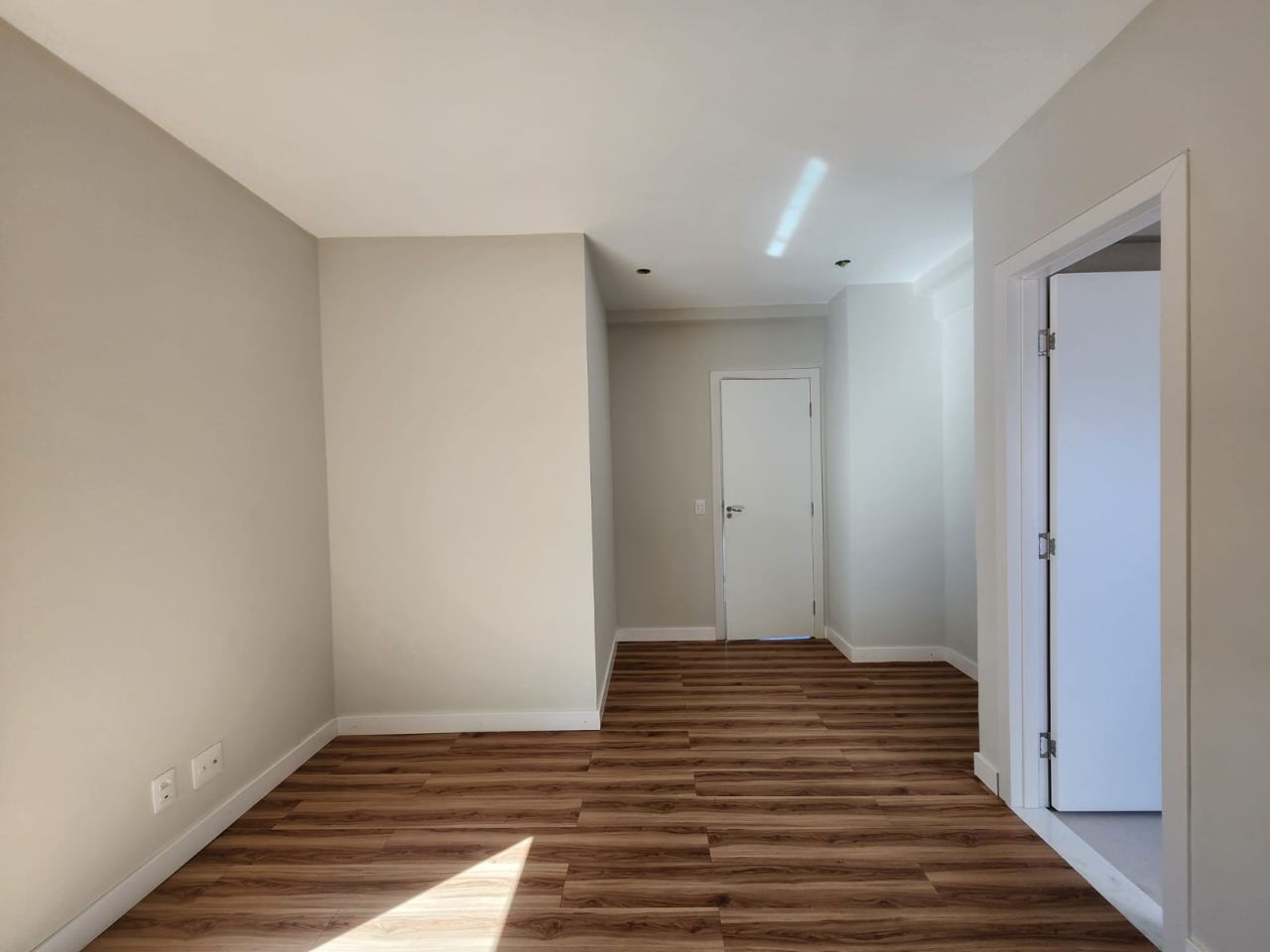 Apartamento à venda com 3 quartos, 85m² - Foto 6