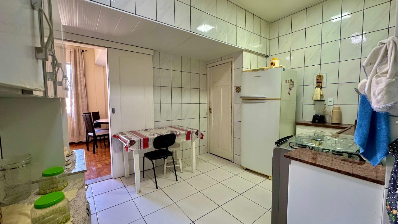 Apartamento à venda com 2 quartos, 58m² - Foto 11