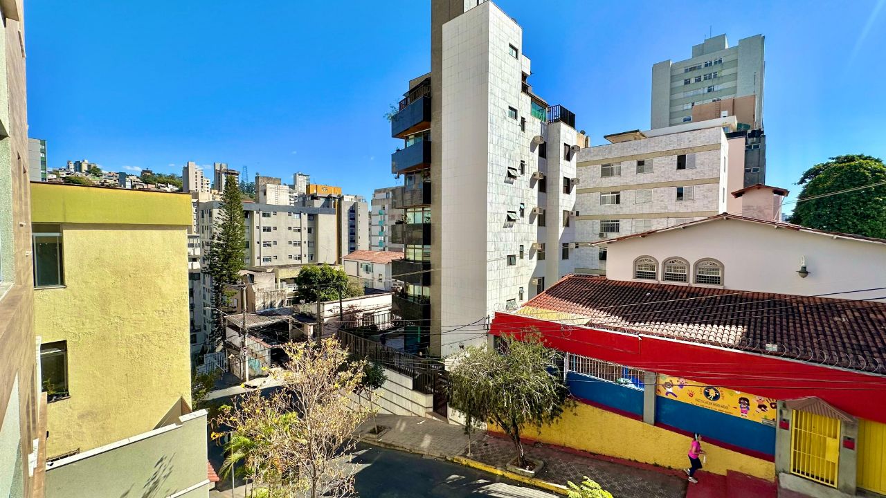 Apartamento à venda com 3 quartos, 86m² - Foto 15