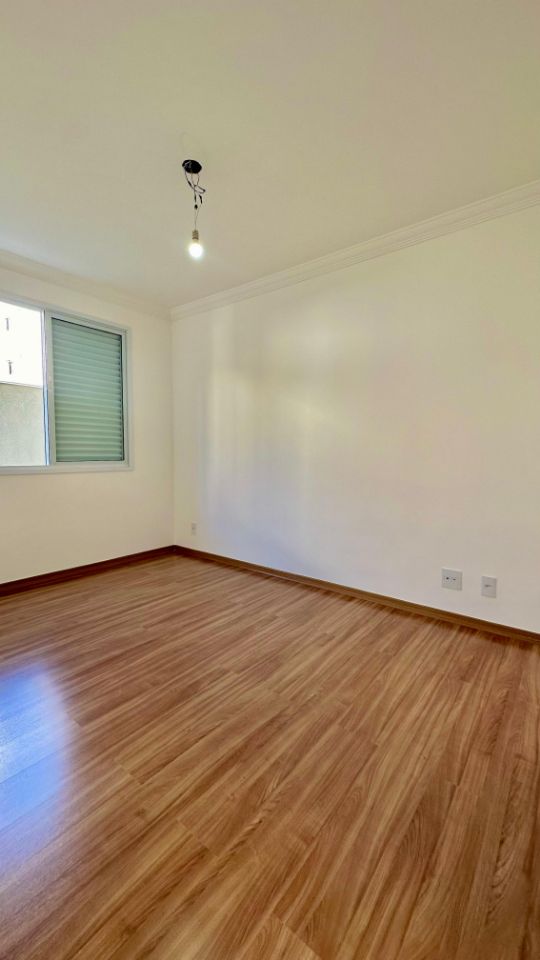 Apartamento à venda com 3 quartos, 157m² - Foto 12