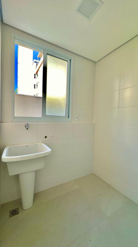 Apartamento à venda com 3 quartos, 157m² - Foto 17