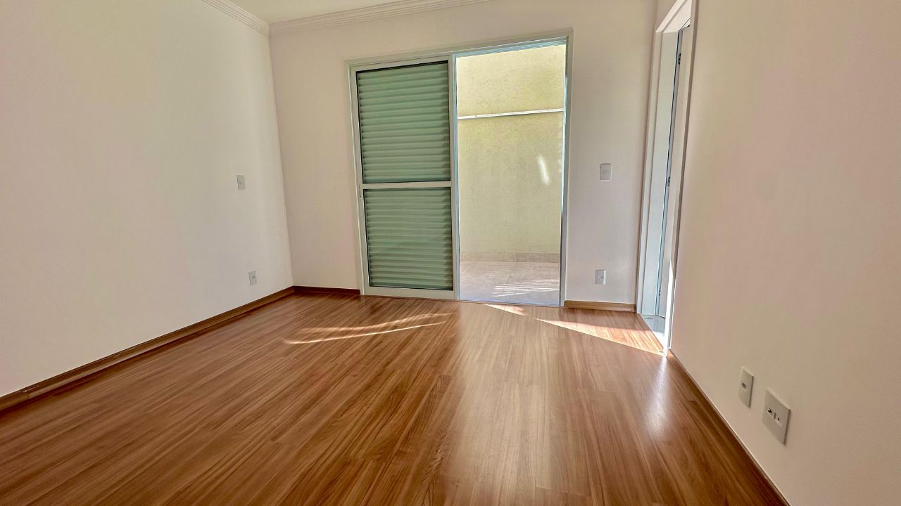 Apartamento à venda com 3 quartos, 157m² - Foto 13