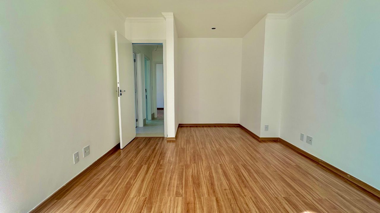 Apartamento à venda com 3 quartos, 157m² - Foto 16