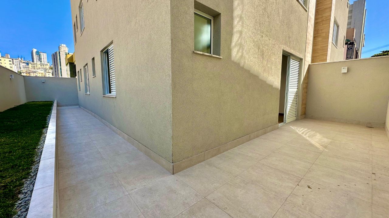 Apartamento à venda com 3 quartos, 157m² - Foto 18