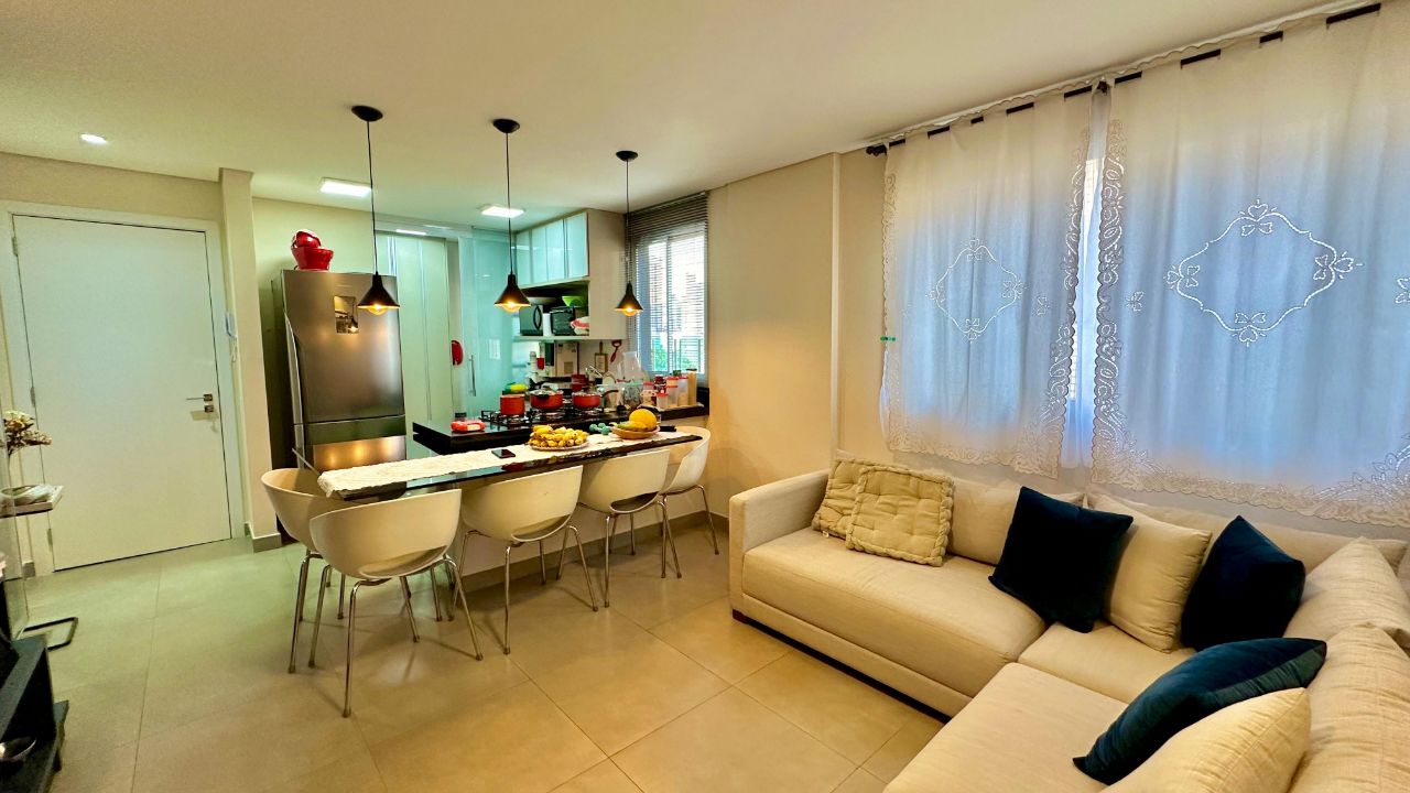 Apartamento à venda com 2 quartos, 62m² - Foto 3