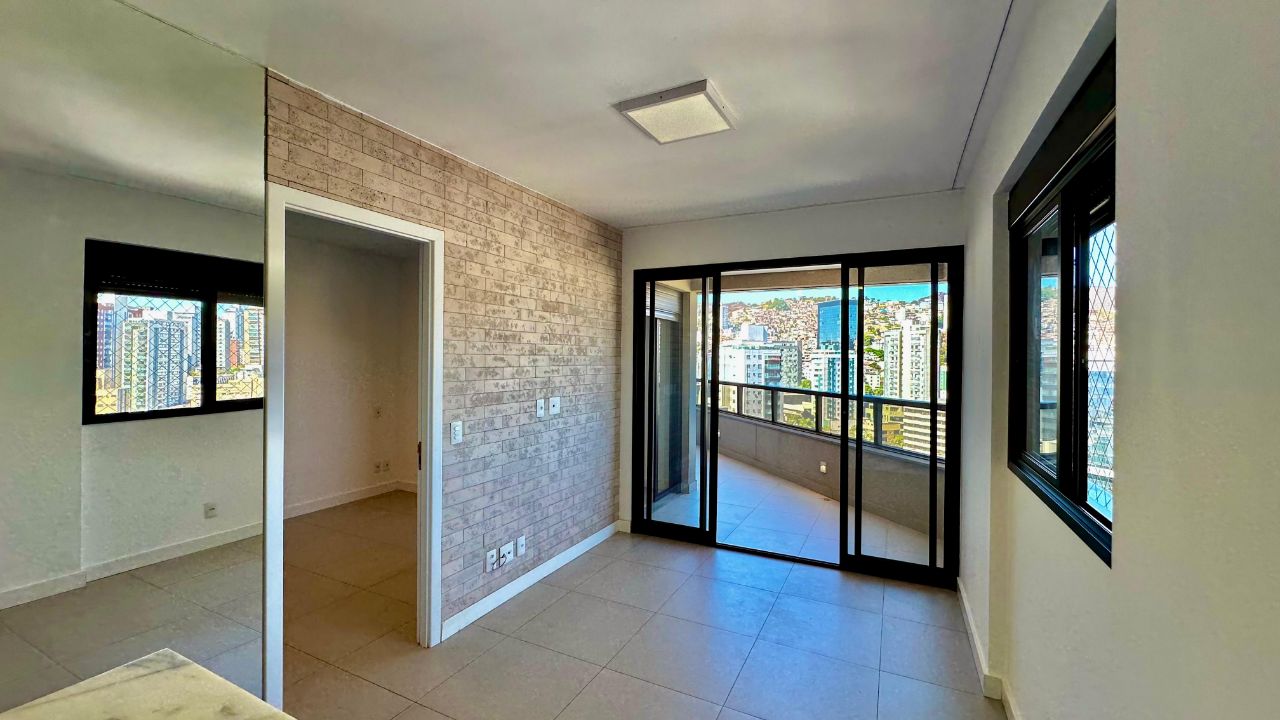 Apartamento para alugar com 1 quarto, 50m² - Foto 4