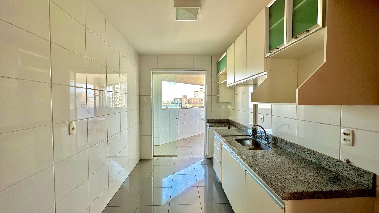 Apartamento à venda com 3 quartos, 115m² - Foto 15