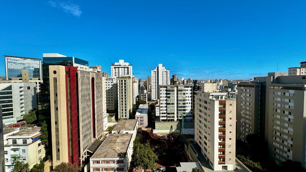 Apartamento à venda com 3 quartos, 115m² - Foto 8