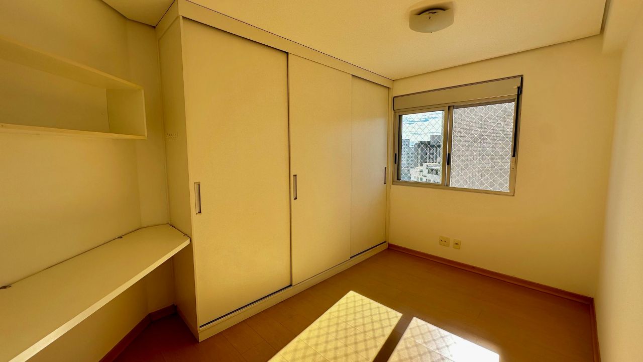 Apartamento à venda com 3 quartos, 115m² - Foto 7