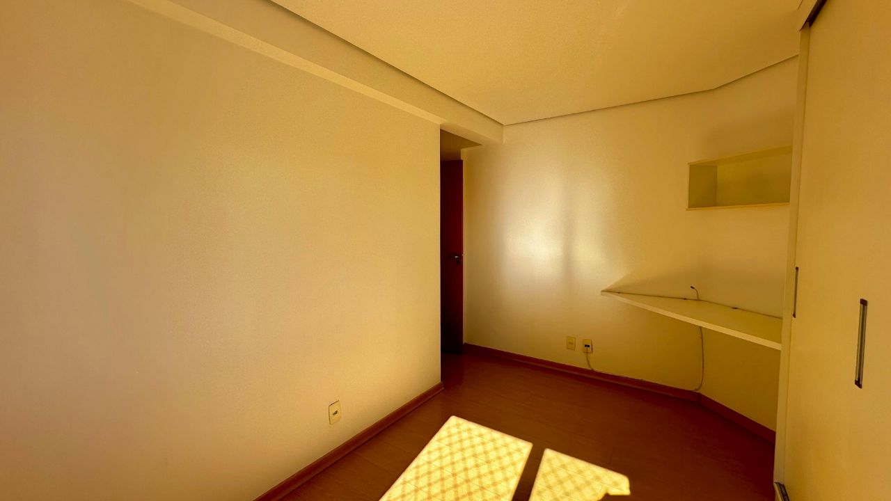 Apartamento à venda com 3 quartos, 115m² - Foto 11