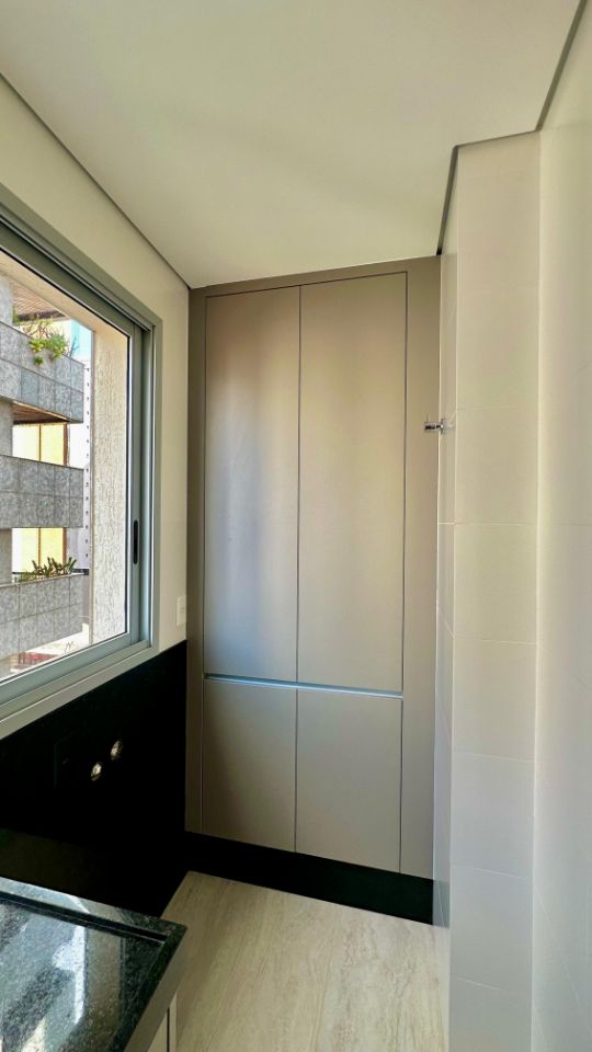 Apartamento à venda com 2 quartos, 62m² - Foto 5