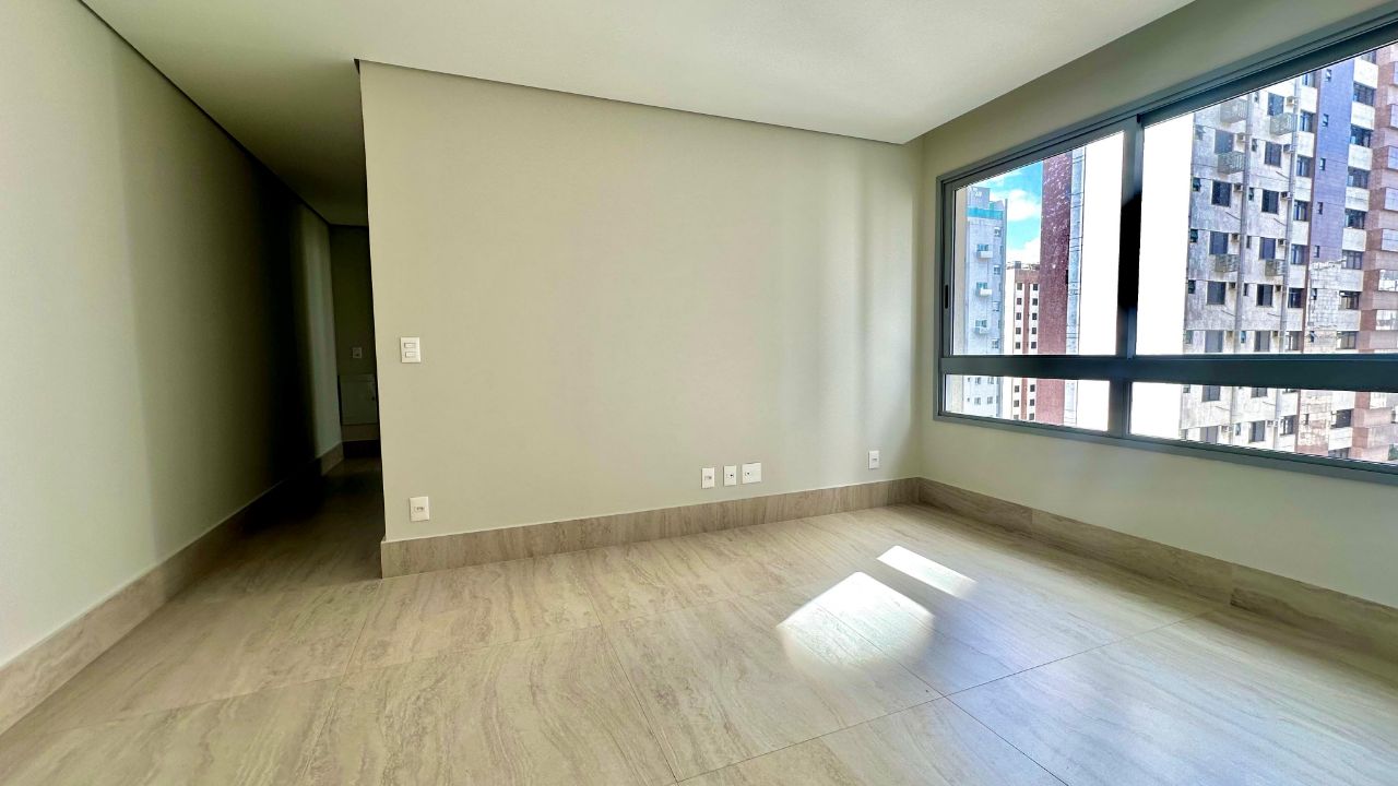 Apartamento à venda com 2 quartos, 62m² - Foto 1