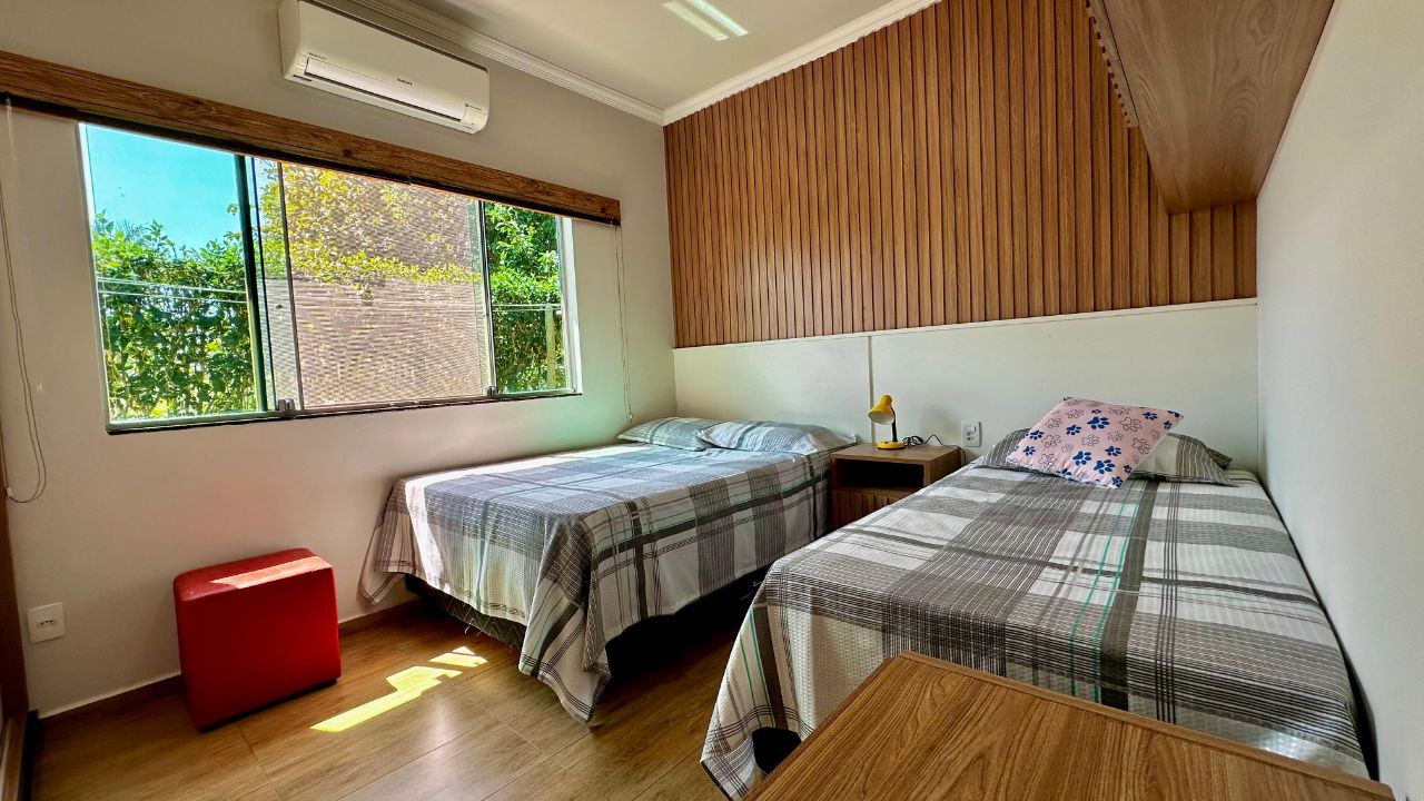 Casa de Condomínio à venda com 3 quartos, 420m² - Foto 13