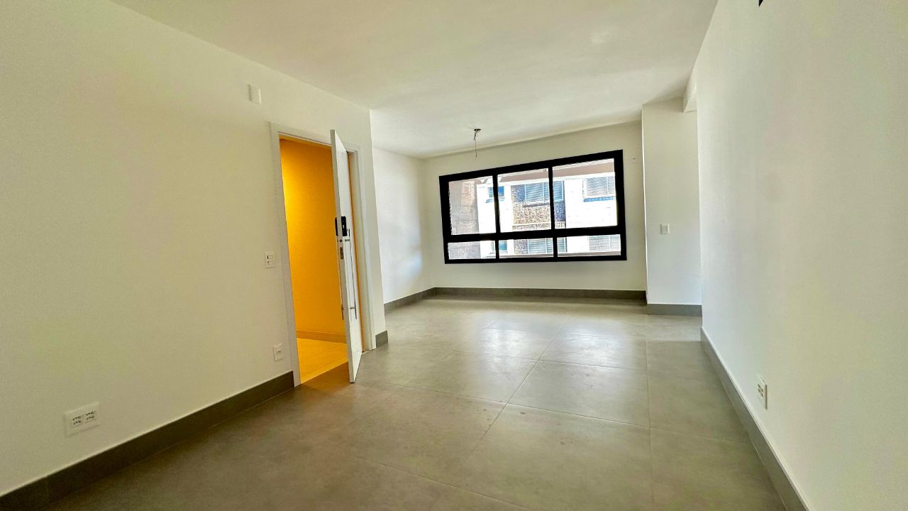 Apartamento à venda com 3 quartos, 87m² - Foto 3