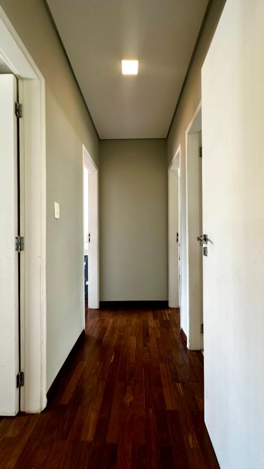 Apartamento para alugar com 3 quartos, 110m² - Foto 4