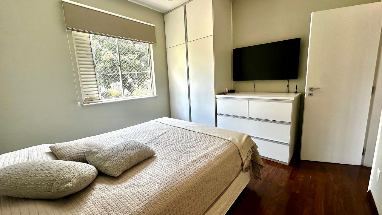 Apartamento para alugar com 3 quartos, 110m² - Foto 9