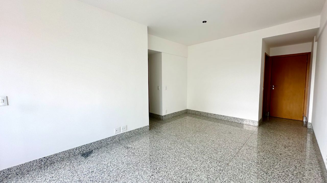 Apartamento à venda com 3 quartos, 83m² - Foto 4