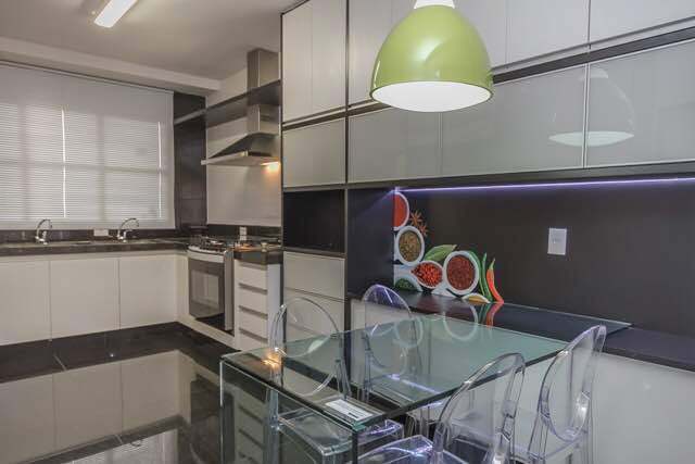 Apartamento à venda com 4 quartos, 176m² - Foto 7