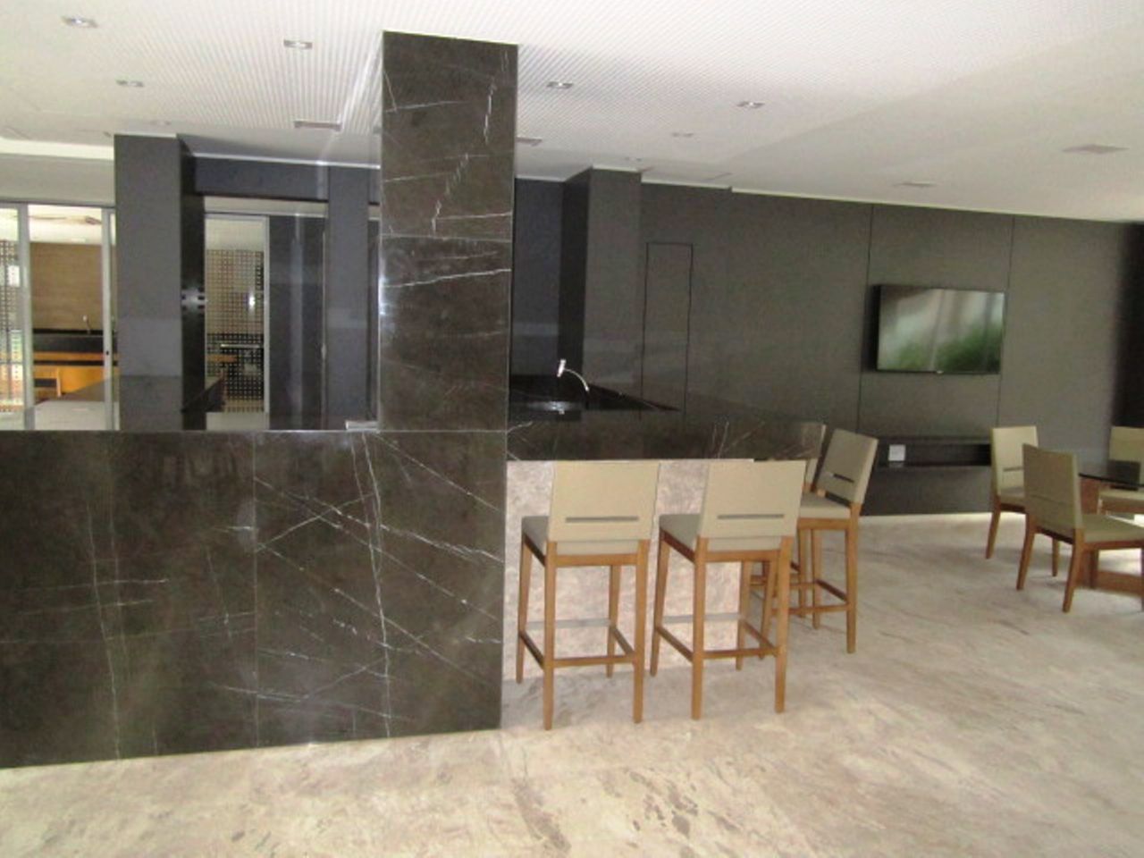 Apartamento à venda com 3 quartos, 73m² - Foto 9