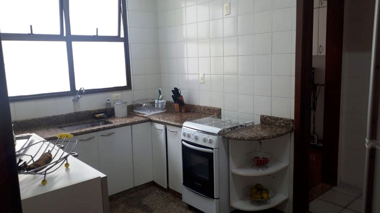 Apartamento à venda com 3 quartos, 95m² - Foto 8