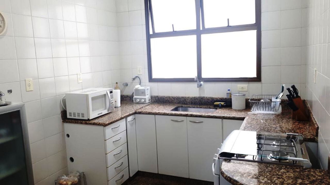 Apartamento à venda com 3 quartos, 95m² - Foto 9