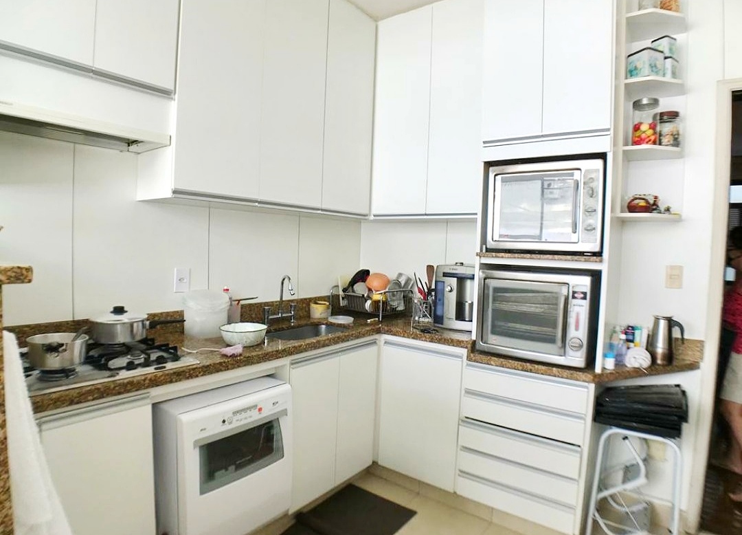 Apartamento à venda com 4 quartos, 140m² - Foto 9