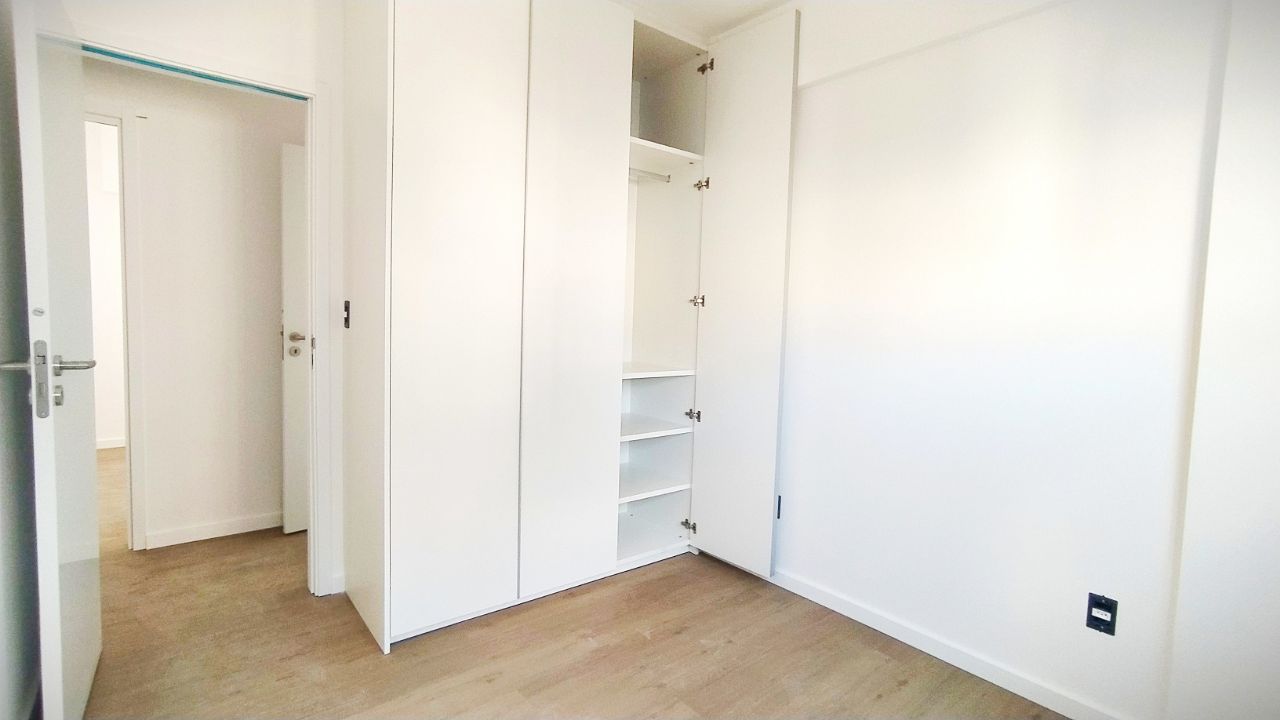 Apartamento à venda com 3 quartos, 85m² - Foto 6