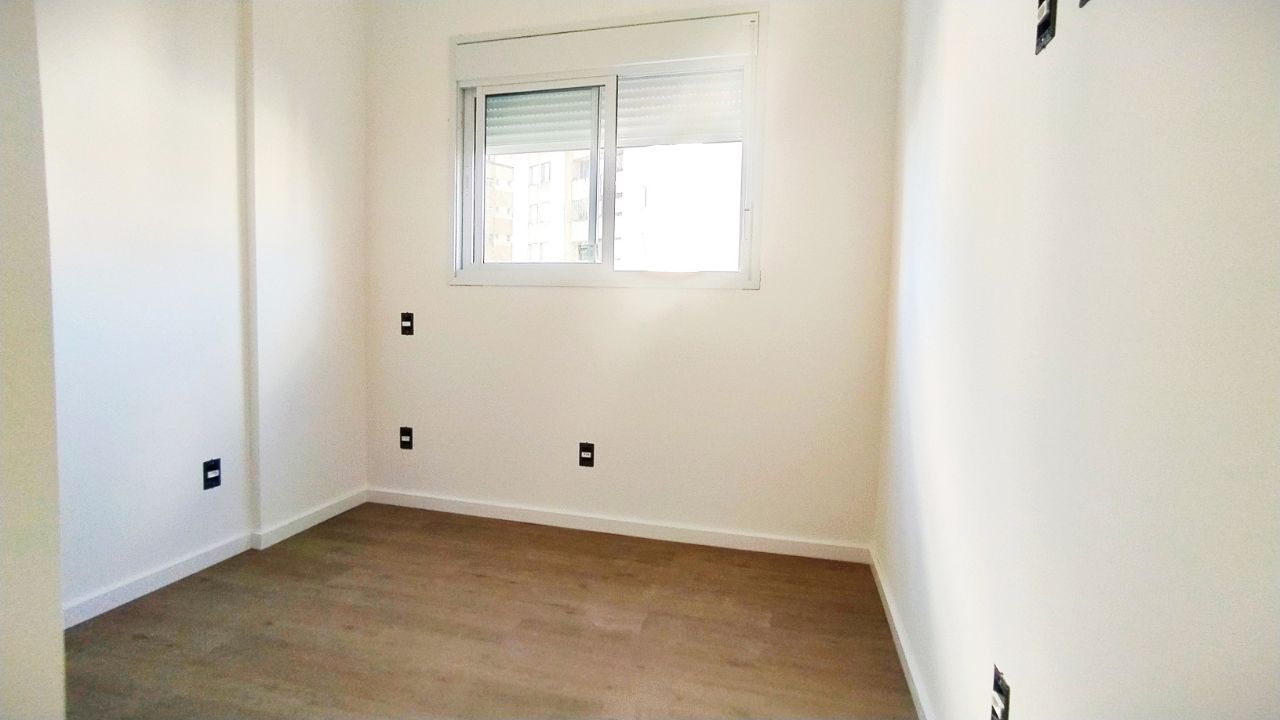 Apartamento à venda com 3 quartos, 85m² - Foto 7