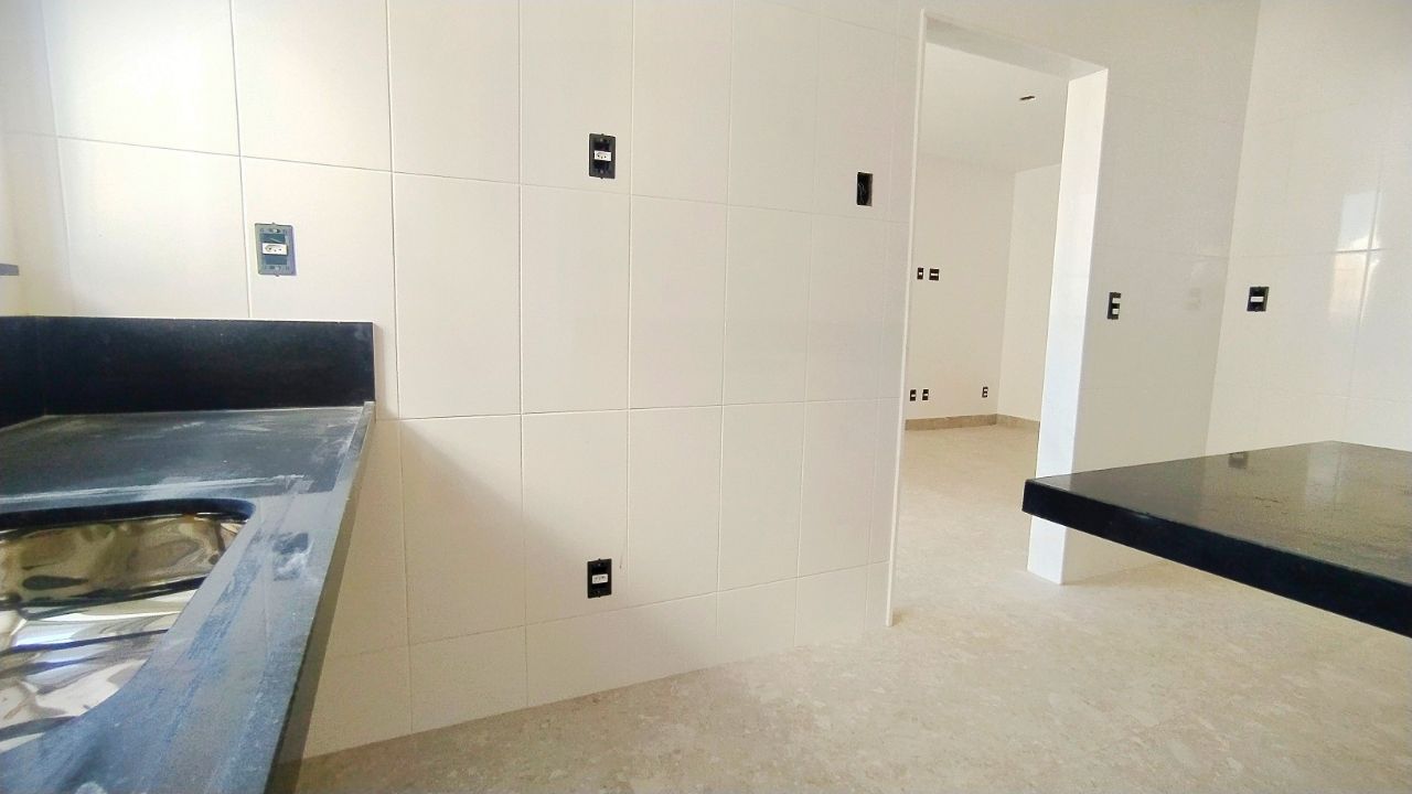 Apartamento à venda com 3 quartos, 85m² - Foto 10