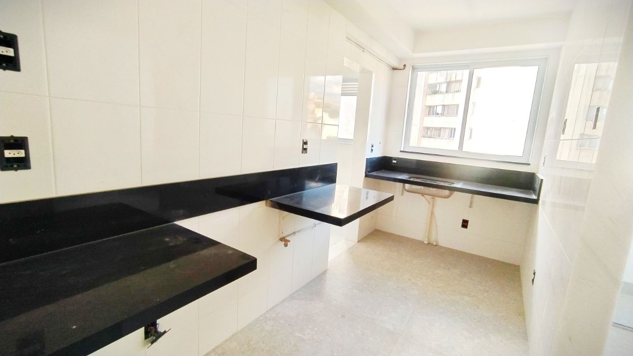 Apartamento à venda com 3 quartos, 85m² - Foto 11