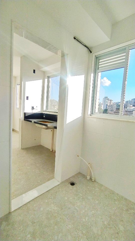 Apartamento à venda com 2 quartos, 66m² - Foto 7