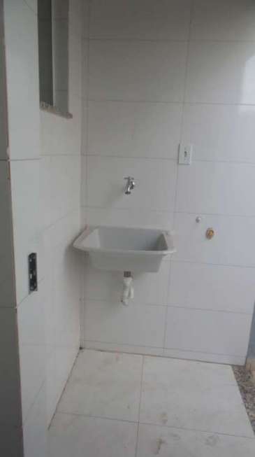 Casa à venda com 2 quartos, 44m² - Foto 9