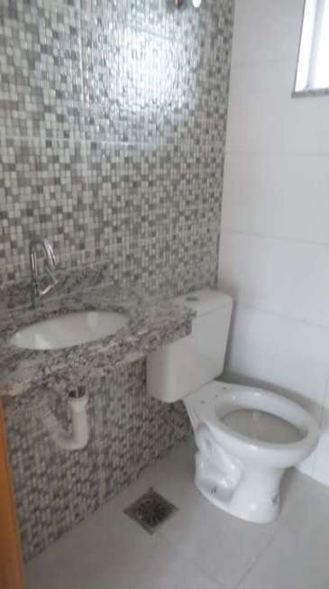 Casa à venda com 2 quartos, 44m² - Foto 10