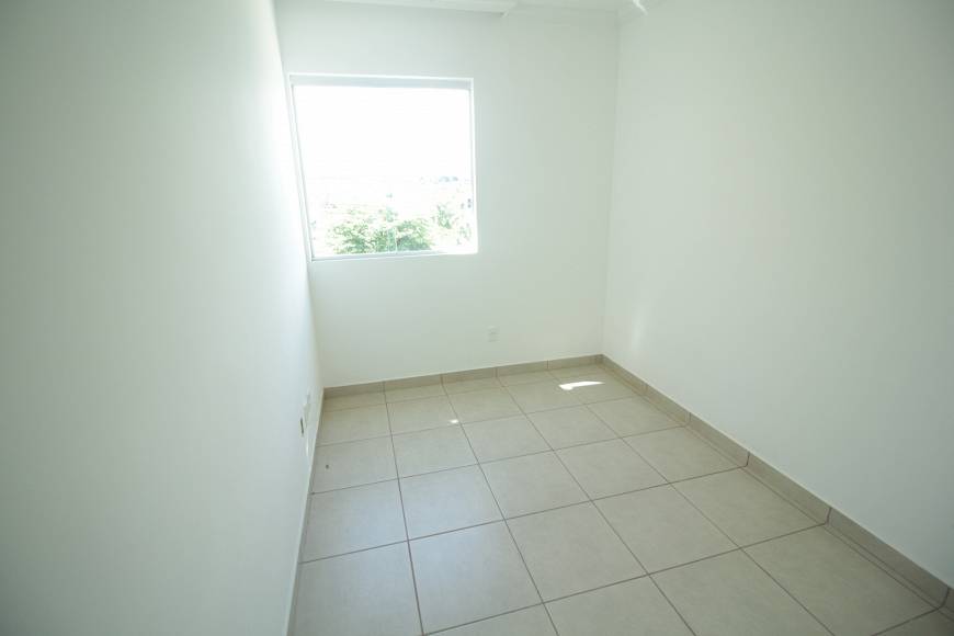 Casa à venda com 2 quartos, 58m² - Foto 13