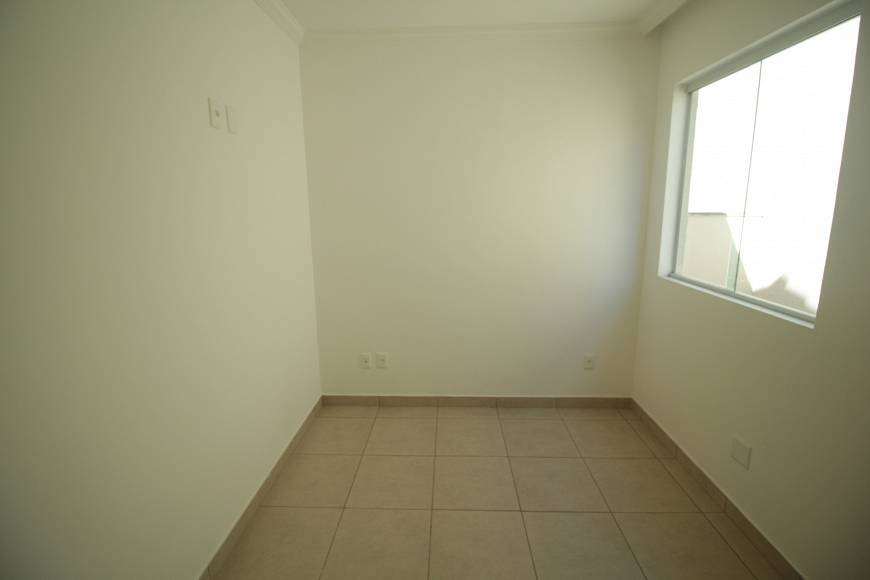 Casa à venda com 2 quartos, 58m² - Foto 17