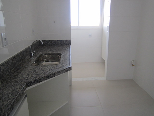 Cobertura à venda com 2 quartos, 130m² - Foto 2