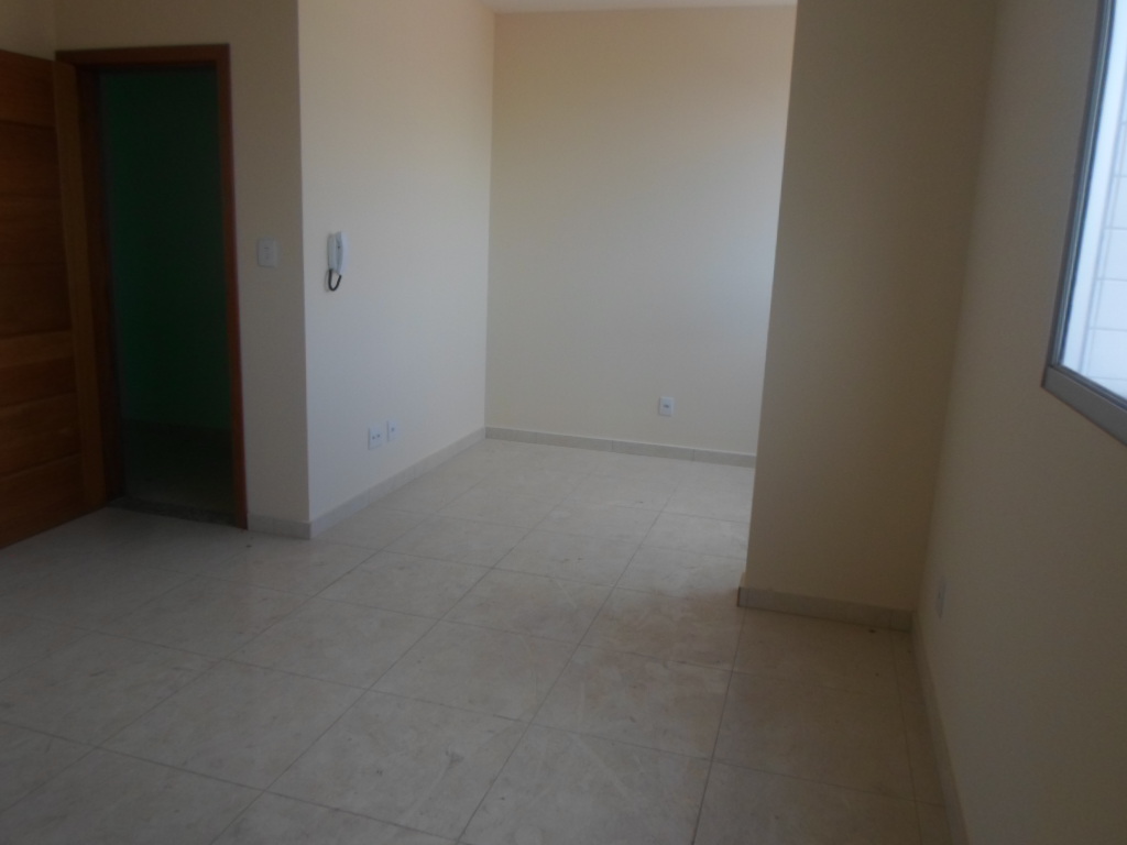 Apartamento à venda com 3 quartos, 90m² - Foto 3