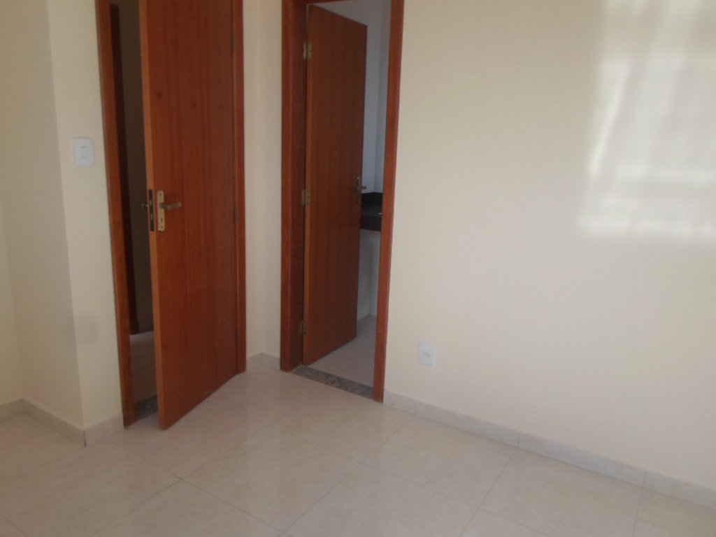 Apartamento à venda com 3 quartos, 90m² - Foto 18