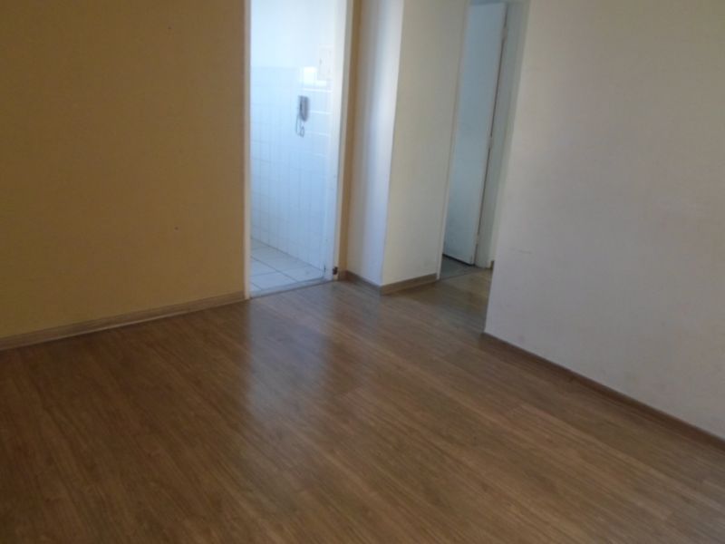 Apartamento à venda com 3 quartos, 71m² - Foto 1