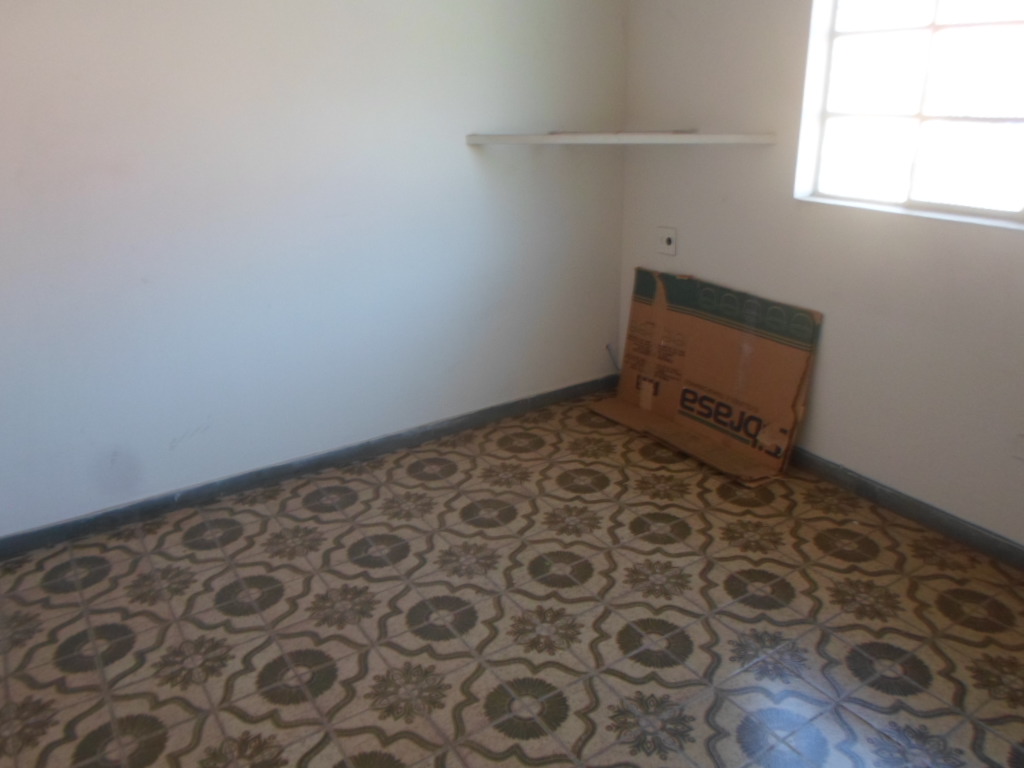 Casa à venda com 4 quartos, 491m² - Foto 2