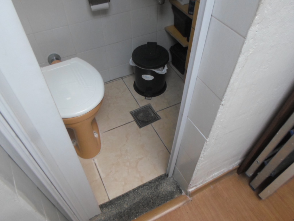 Casa à venda com 2 quartos, 60m² - Foto 12