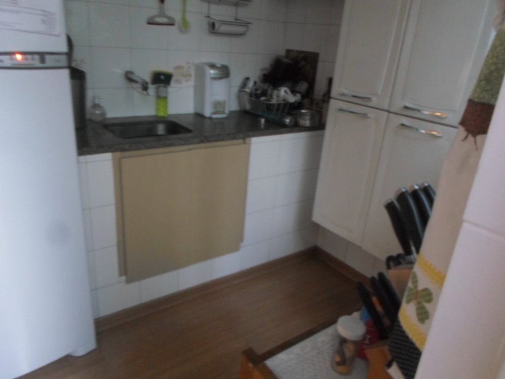 Casa à venda com 2 quartos, 60m² - Foto 14