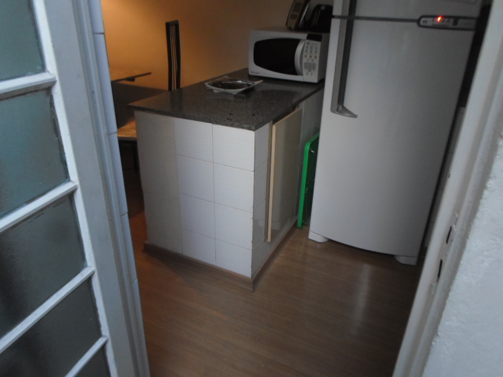Casa à venda com 2 quartos, 60m² - Foto 15