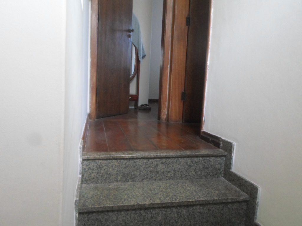 Casa à venda com 2 quartos, 60m² - Foto 17
