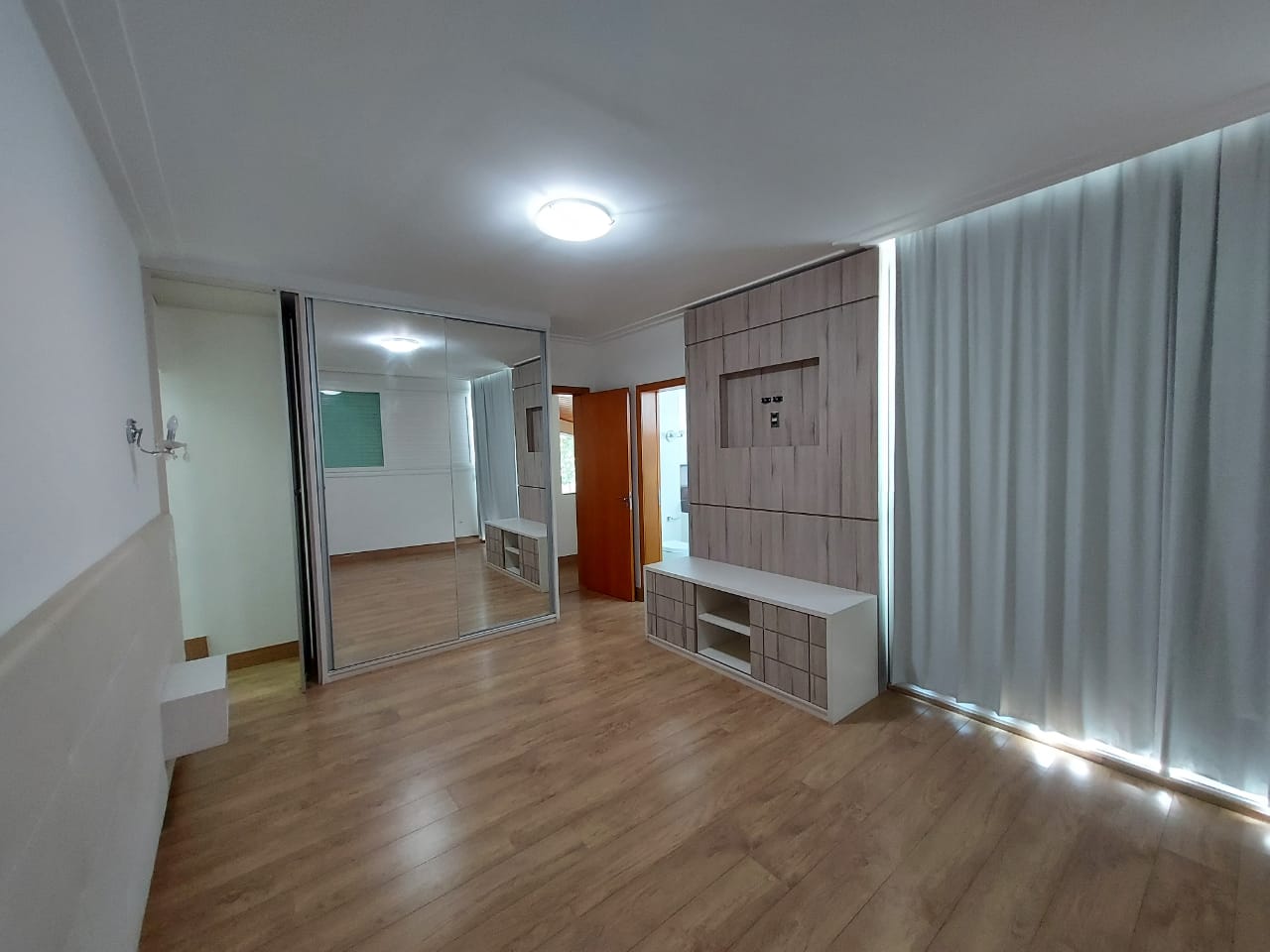 Casa à venda com 4 quartos, 432m² - Foto 21