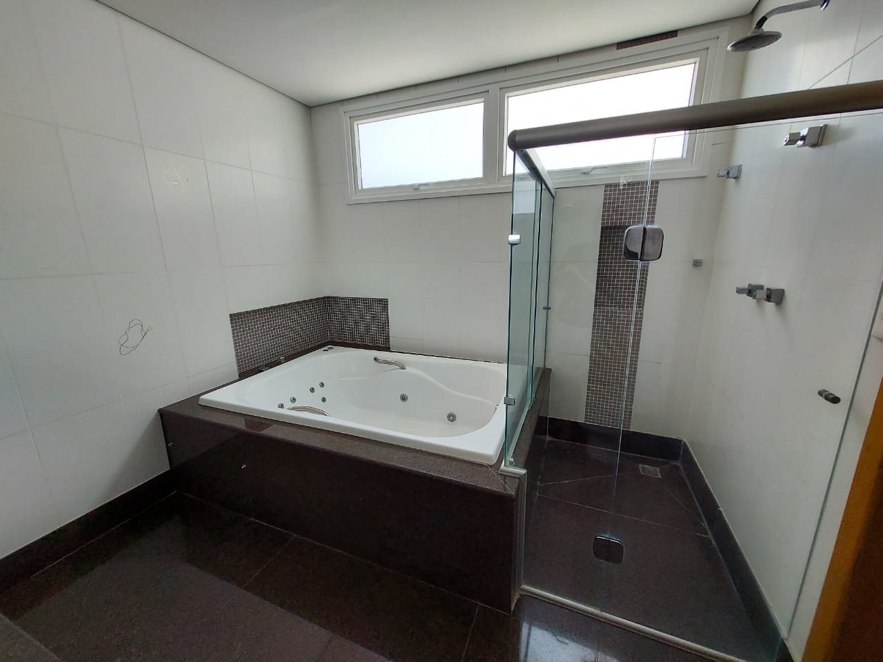 Casa à venda com 4 quartos, 432m² - Foto 24