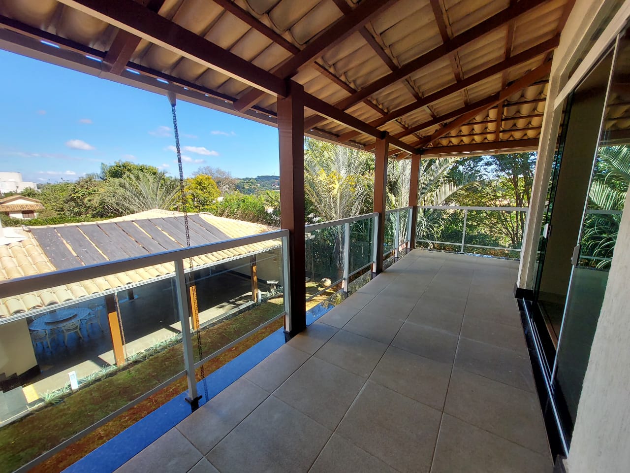Casa para alugar com 4 quartos, 543m² - Foto 9