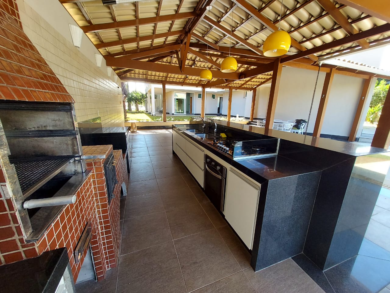 Casa para alugar com 4 quartos, 543m² - Foto 17